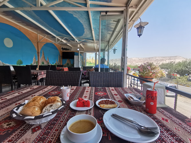 CANCAN Cafe and Restaurant