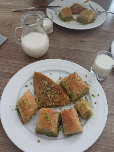Şehzade Künefe Baklava & katmer