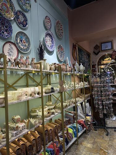 MAVİE VINTAGE ( Silver Jewellery, Gift, Souvenir & Antique Shop) CAPPADOCİA